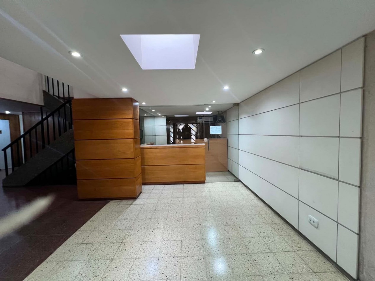 MONOAMBIENTE DE 18M2 AL LATERAL CON VISTA PARCIAL AL MAR, A POCOS METROS DEL TORREON DEL MONJE