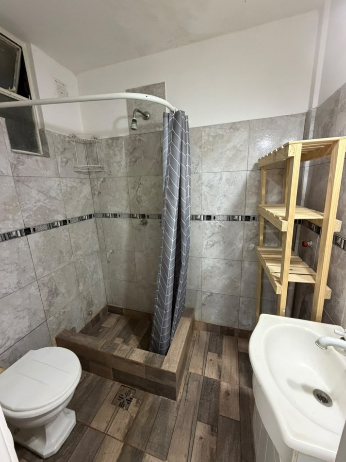 DEPARTAMENTO 1 AMB EN ESTADO ORIGINAL A LA CALLE EN ALDREY 