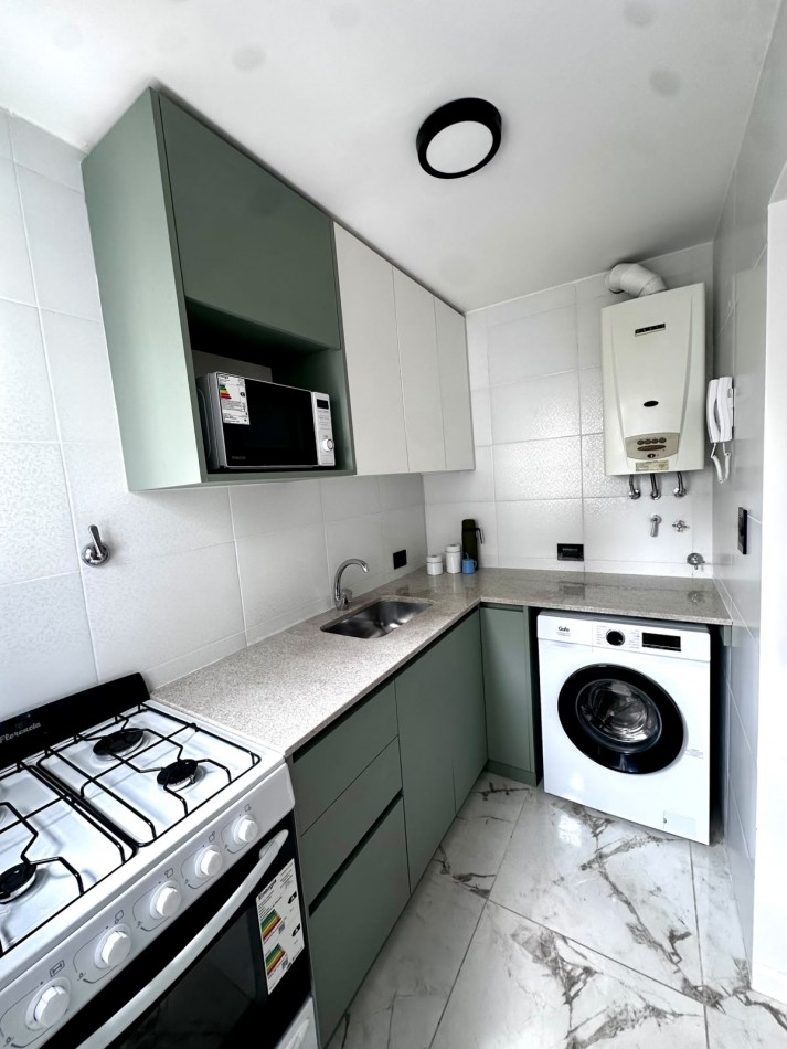 DEPARTAMENTO 2 AMB CONTRAFRENTE CON BALCON Y ESPACIO DE COCHERA EN ALDREY