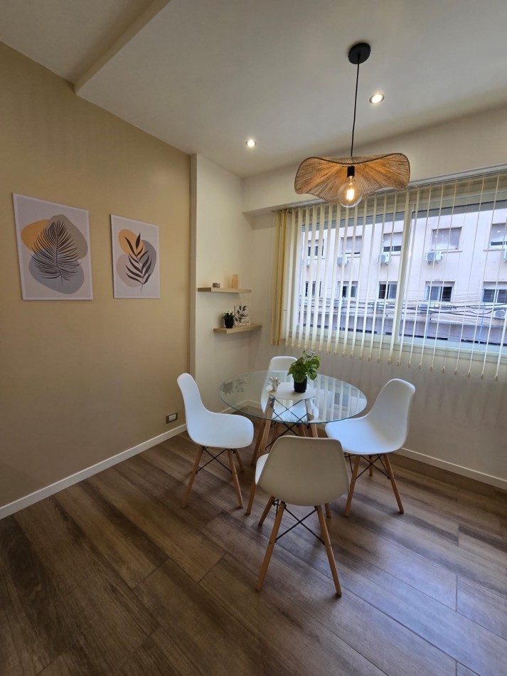 DEPARTAMENTO 2 AMBIENTES EXTERNO CON VENTANAL Y BALCON FRANCES EN ALDREY