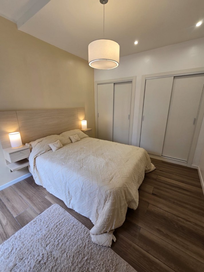 DEPARTAMENTO 2 AMBIENTES EXTERNO CON VENTANAL Y BALCON FRANCES EN ALDREY