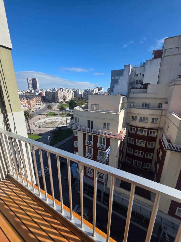 DEPARTAMENTO 1 AMB EXTERNO DIVIDIDO CON BALCON SALIENTE A LA CALLE