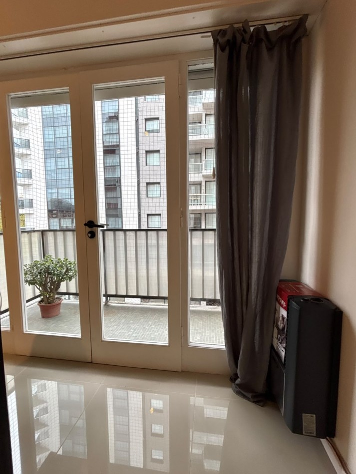 DEPARTAMENTO 2 AMBIENTES A LA CALLE CON BALCON