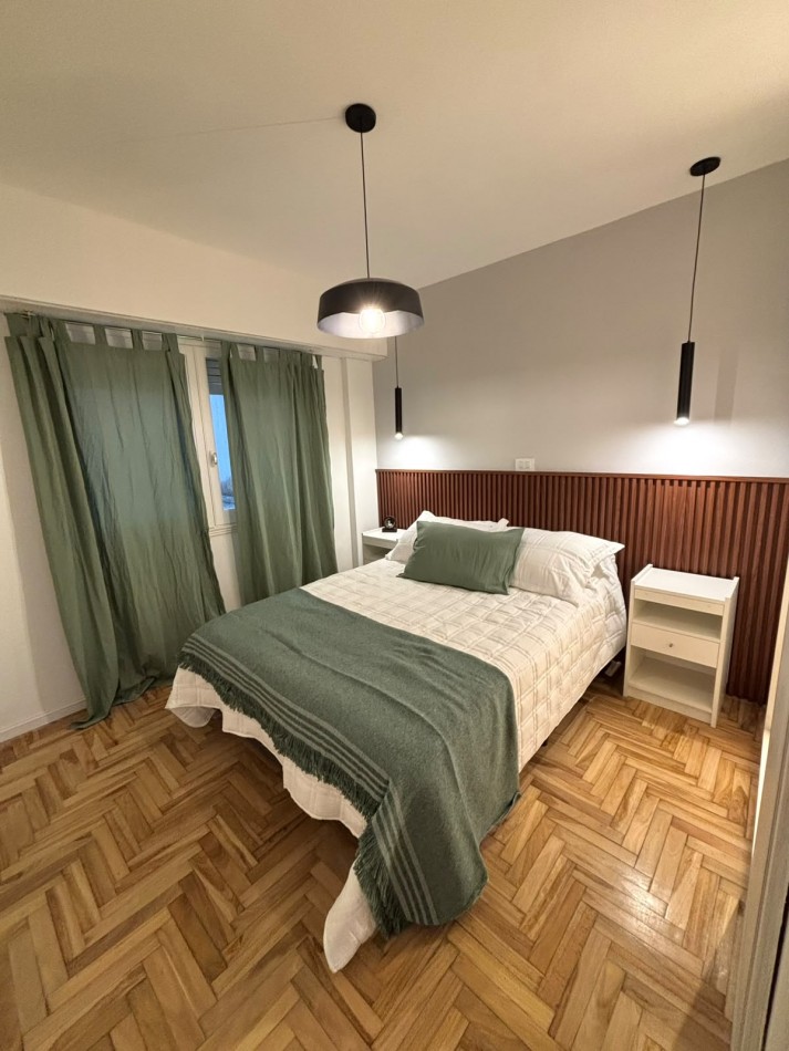 DEPARTAMENTO 2 AMBIENTES A LA CALLE CON BALCON