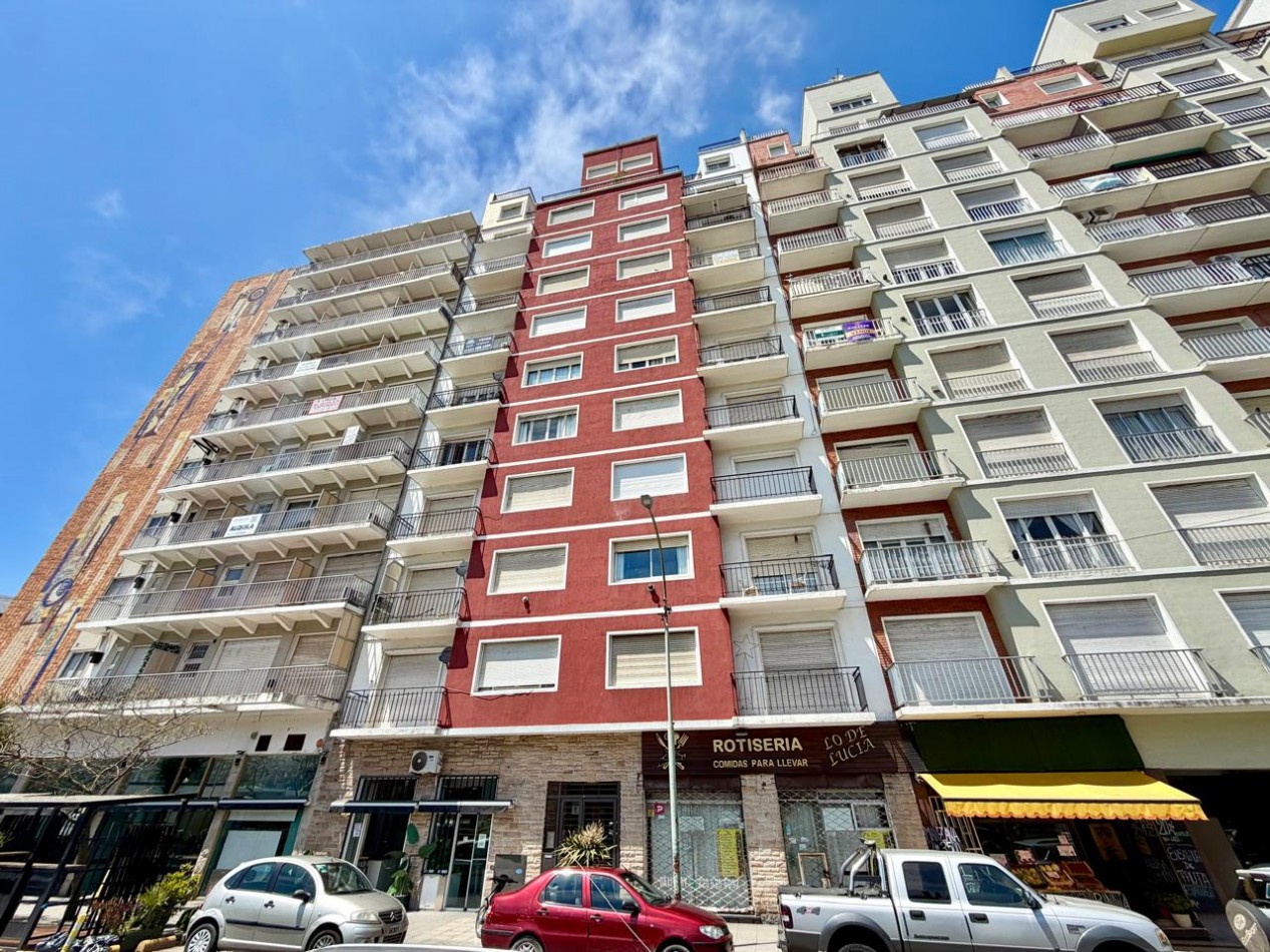 DEPARTAMENTO 2 AMBIENTES CONTRAFRENTE EN PLAZA COLON