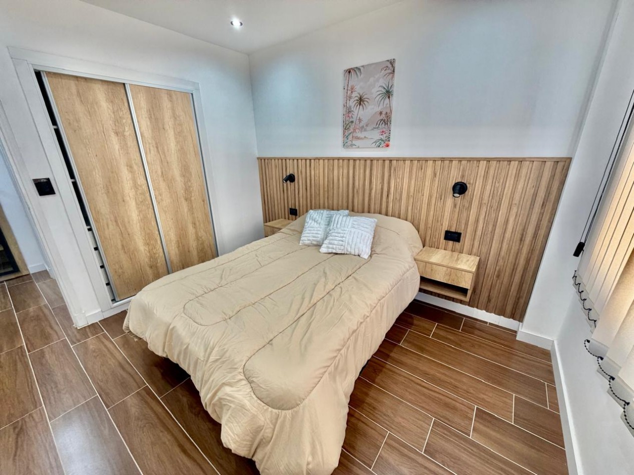 DEPARTAMENTO 2 AMBIENTES EXTERNO CON BALCON SALIENTE EN PUNTA IGLESIA