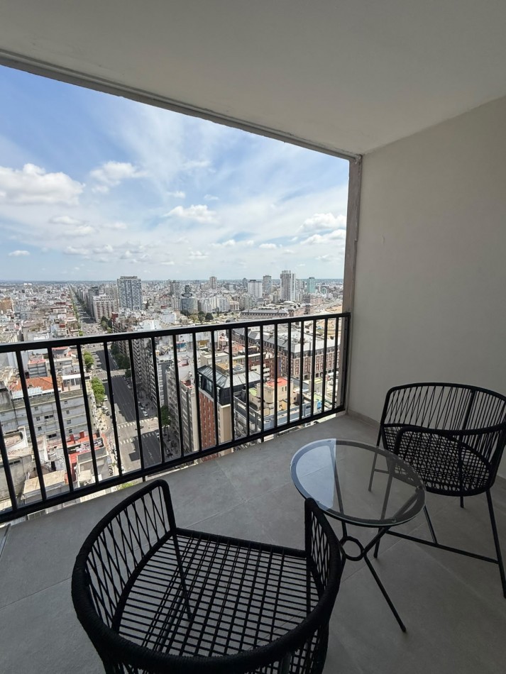 DEPARTAMENTO 3 AMB CON BALCON FRANCES Y VISTA AL MAR EN EDIFICIO  COSMOS 