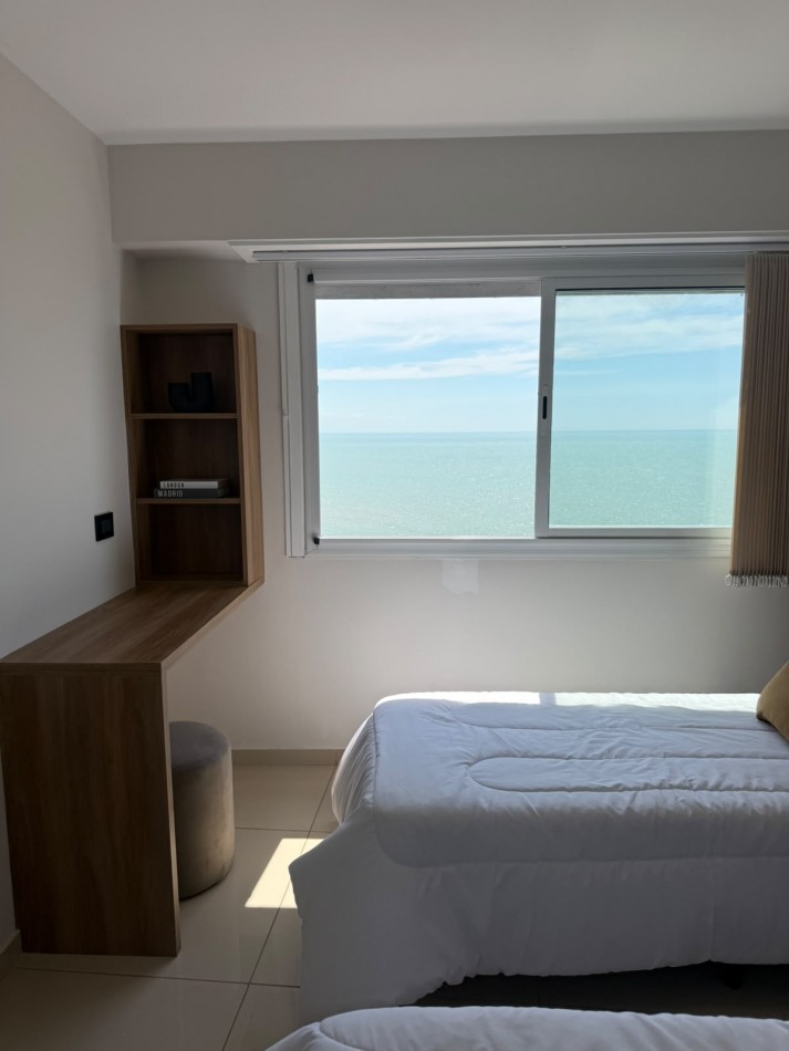 DEPARTAMENTO 3 AMB CON BALCON FRANCES Y VISTA AL MAR EN EDIFICIO  COSMOS 