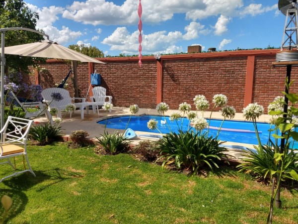 CHALET DE 6 AMBIENTES CON QUINCHO Y PISCINA EN COLINAS PERALTA RAMOS