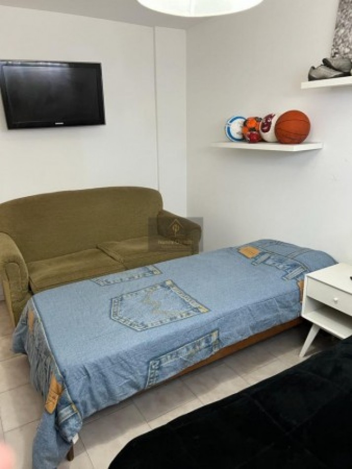 DEPARTAMENTO 3 AMBIENTES PARA 5 O 6 PERSONAS, CON ESPACIO PARA AUTO, SE ALQUILA POR DIA O TEMPORADA