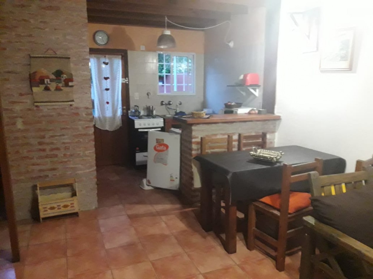 DUPLEX 3 AMB PARA 4 PERSONAS SE ALQUILA POR DIA O TEMPORADA EN LOS ACANTILADOS