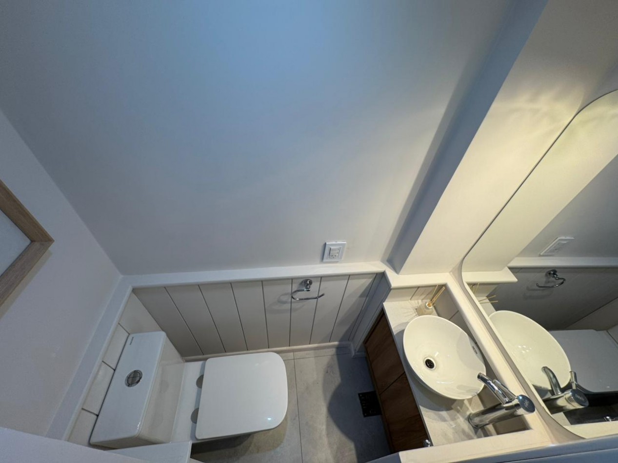 CHALET EN PH DE 4 AMBIENTES EN 2 PLANTAS CON GARAJE, A 150 MTS. DEL SHOPPING ALDREY