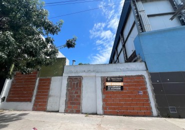 LOTE DE 239M2, IDEAL PARA CONSTRUCCION DE VIVIENDA O GALPON, VENDE Y PERMUTA