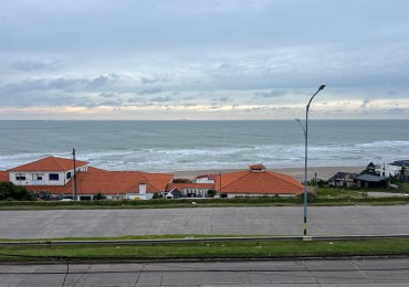 DEPARTAMENTO CON VISTA PLENA AL MAR EN SEGUNDO PISO POR ESCALERA EN PLAYA WAIKIKI, PUNTA MOGOTES