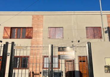 DUPLEX 3 AMBIENTES CON TROTADORA PARA AUTO AL FRENTE Y PARQUE AL FONDO A ESTRENAR