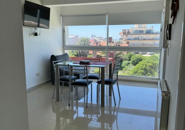 DEPARTAMENTO 2 AMBIENTES CON VISTA AL MAR PARA 4 PERSONAS SE ALQUILA POR DIA O TEMPORADA 