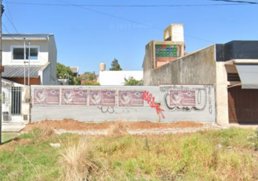 LOTE DE 340M2 SOBRE AV. FORTUNATO DE LA PLAZA Y ACHA. VENDE, PERMUTA Y FINANCIA. APTO CREDITO