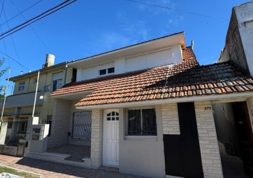 PH 3 AMBIENTES EN 1ER. PISO POR ESCALERA EN VILLA PRIMERA