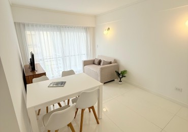 DEPARTAMENTO 2 AMB AL CONTRAFRENTE CON BALCON SALIENTE VENDE Y PERMUTA
