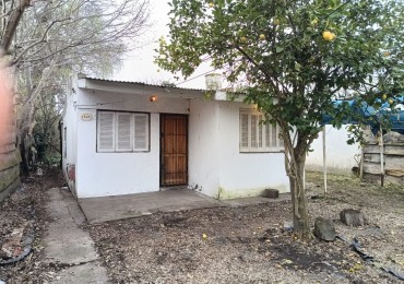 CASA DE 2 AMBIENTES SOBRE LOTE DE 433M2. APTO CREDITO