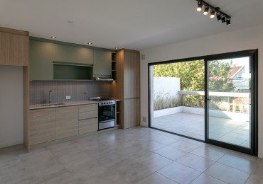 PH 2 AMBIENTES AL FRENTE EN 1ER. PISO CON TERRAZA A ESTRENAR EN SAN JOSE