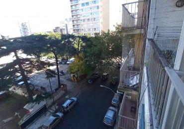 DEPARTAMENTO 1 AMBIENTE A LA CALLE CON BALCON SALIENTE EN ALDREY