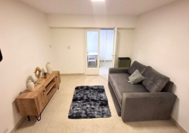 DEPARTAMENTO 1 AMBIENTE Y MEDIO CON PATIO CERRADO EN ALDREY