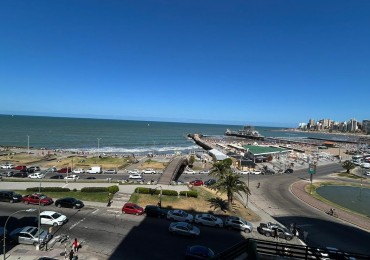 DEPARTAMENTO 2 AMB AL FRENTE CON BALCON, COCHERA, DEPENDENCIA, 2 BALCONES Y VISTA PLENA AL MAR EN PUNTA IGLESIA
