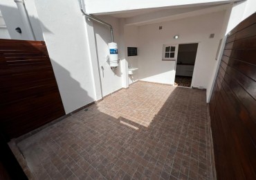 PH 1 AMB AL FONDO CON PATIO TODO RECICLADO