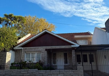  CHALET 5 AMBIENTES CON JARDIN Y GARAJE VENDE Y PERMUTA EN STELLA MARIS