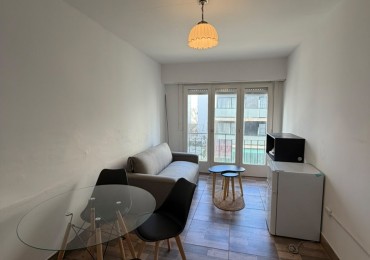 DEPARTAMENTO 1 AMB EN ESTADO ORIGINAL A LA CALLE EN ALDREY 